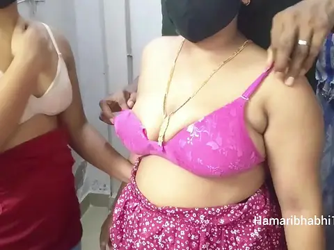 Devi, Abhi & Zakiabibi in a steamy Indian threesome with a real Indian housewife