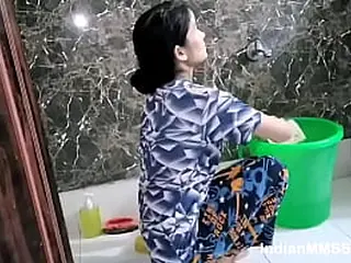 Shabnam's Indian wifey gets filthy in a sizzling POINT OF VIEW douche with a dangled stud