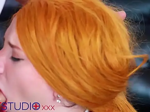 Velvet Cumbersnatch & Victoria Greene get nasty with muff have fun and blowing